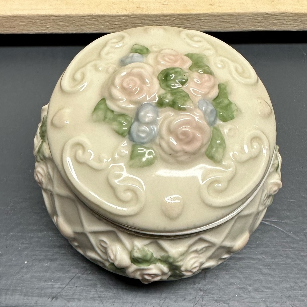Cottage Core Porcelain Flowers Lidded Trinket Jar